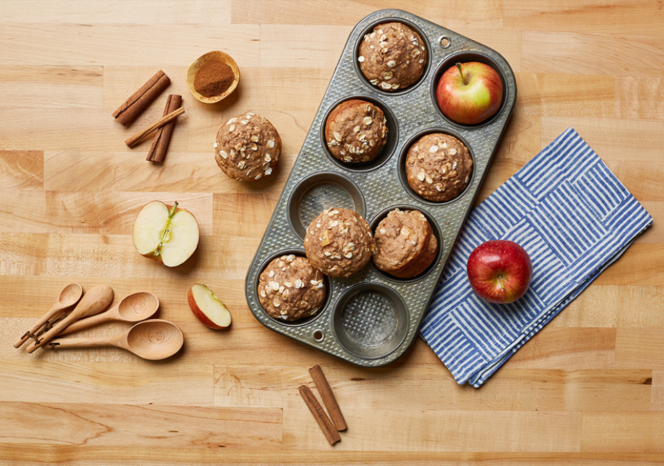 Comida Muffins de avena y manzana