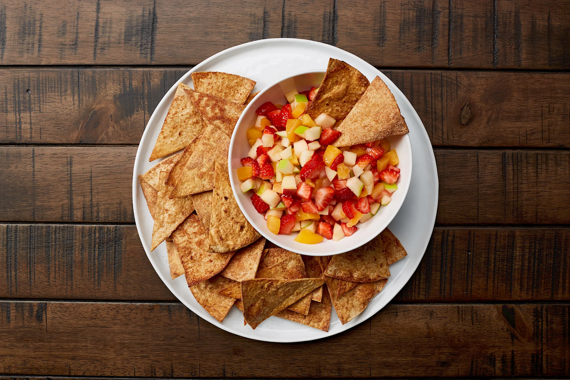 Fruit Salsa with Cinnamon Sugar Chips