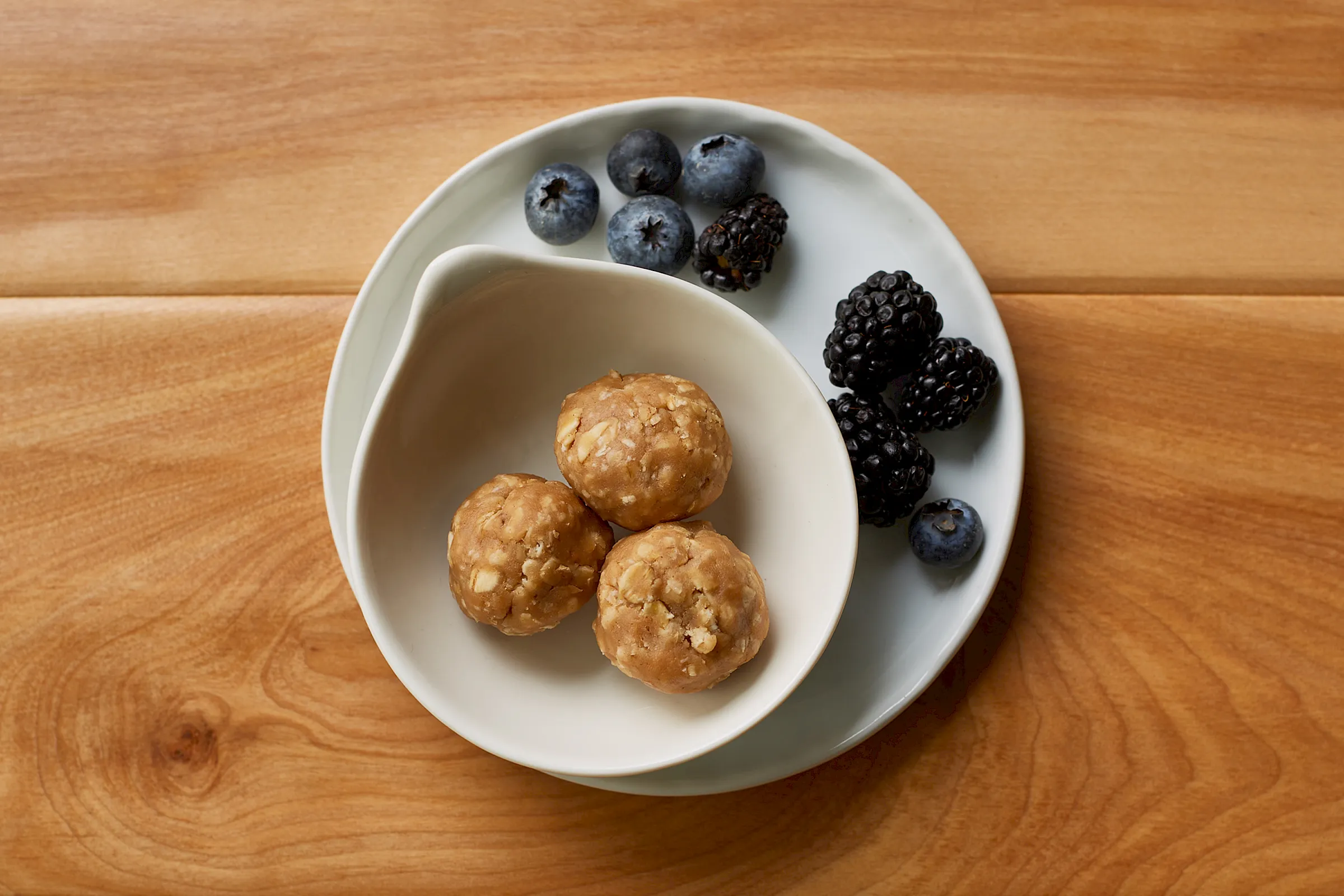 No-Bake Peanut Butter Bites