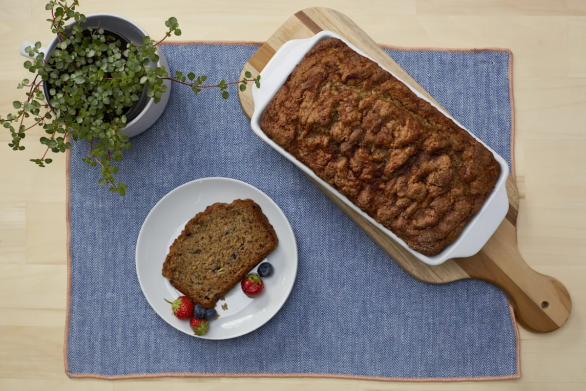Cinnamon Oatmeal Banana Bread